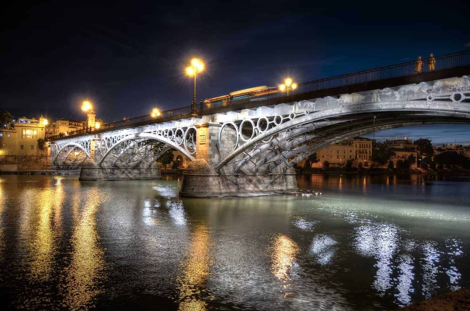 triana neighborhood seville